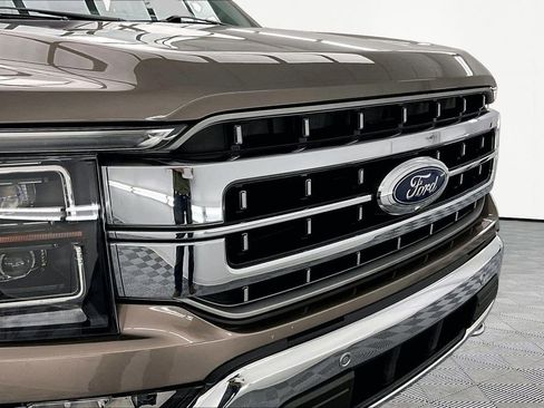 Certified 2022 Ford F150 Lariat w/ Equipment Group 502A High AWD/4WD image 29