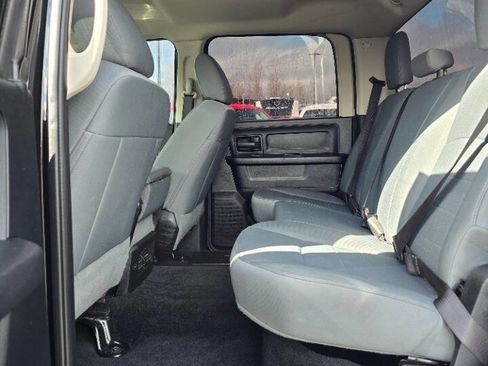 Used 2017 RAM 2500 Tradesman w/ Chrome Appearance Group AWD/4WD image 12