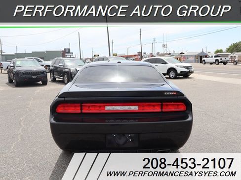 Used 2010 Dodge Challenger SRT8 w/ SRT Option Group II RWD image 6