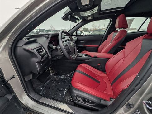 Used 2022 Lexus UX 250h F Sport image 10