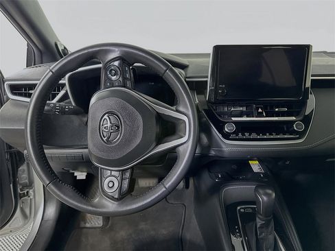 Used 2023 Toyota Corolla XSE image 19