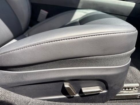 Used 2024 Tesla Model 3 Standard Range RWD image 20