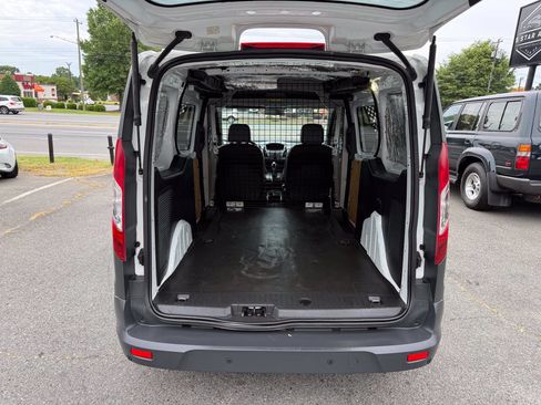 Used 2017 Ford Transit Connect XL FWD image 12
