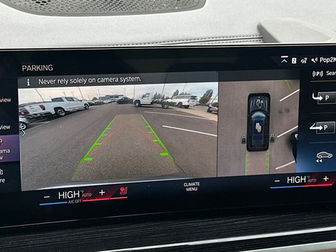 Used 2023 BMW X7 xDrive40i w/ M Sport Package image 20