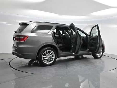 Used 2025 Dodge Durango GT AWD/4WD image 4