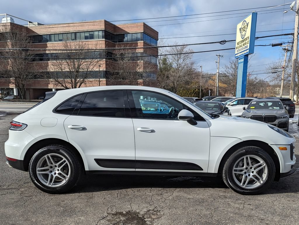 Used 2020 Porsche Macan AWD/4WD image 6