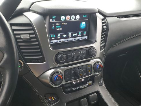 Used 2019 Chevrolet Tahoe LT w/ LT Signature Package image 31