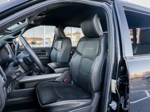 Used 2020 RAM 3500 Laramie w/ Night Edition image 24