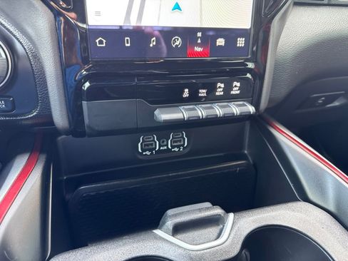 Used 2022 RAM 1500 Rebel w/ Rebel Level 2 Equipment Group AWD/4WD image 14