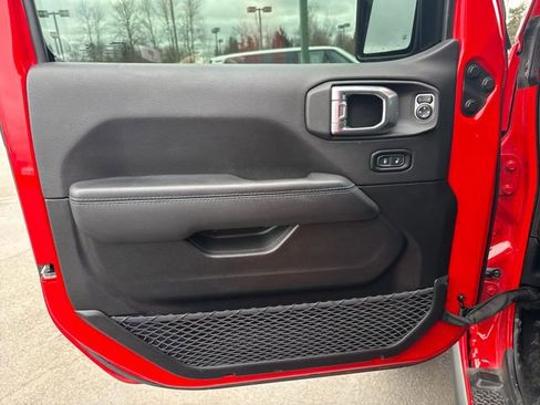 Used 2021 Jeep Wrangler Unlimited Rubicon 4xe w/ Cold Weather Group image 17