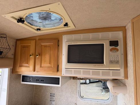 Used 2006 Ford E-450 and Econoline 450 RWD image 8