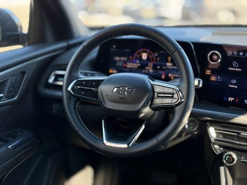 Used 2026 Chevrolet Traverse LT w/ Midnight/Sport Edition image 10