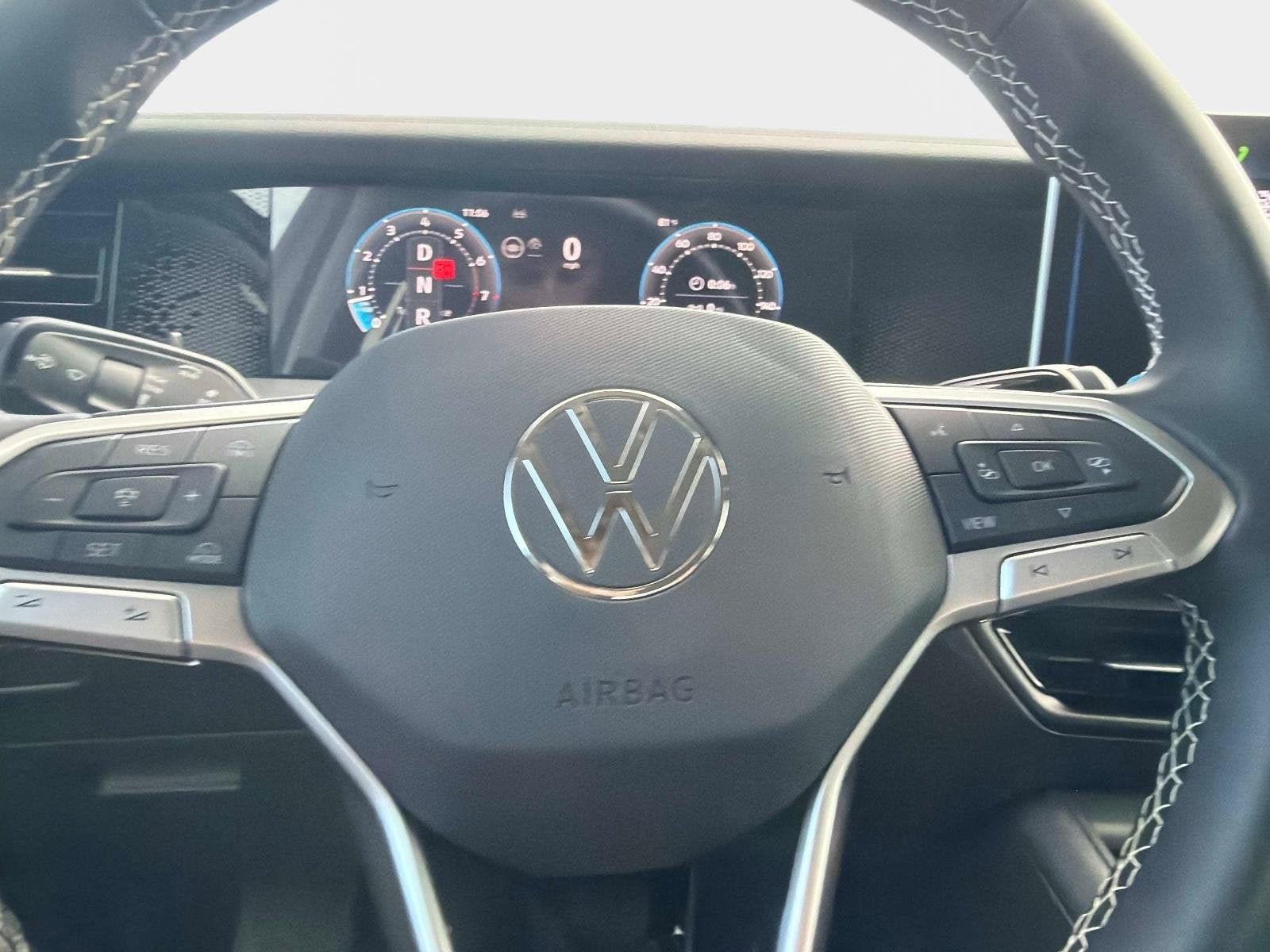 Used 2026 Volkswagen Tiguan S FWD image 25