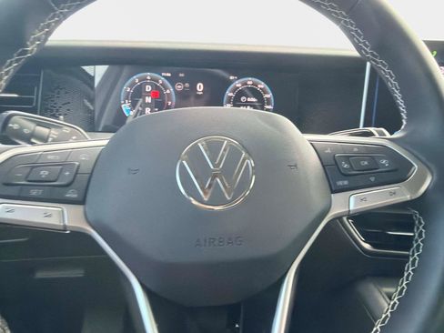 Used 2026 Volkswagen Tiguan S FWD image 25