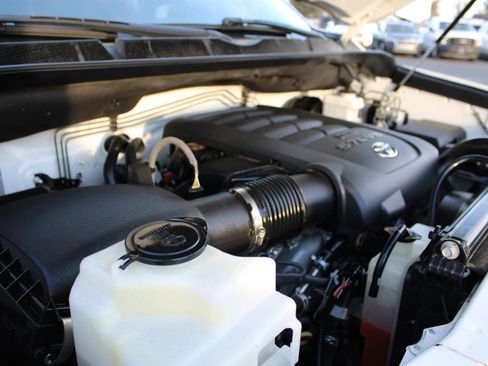 Used 2014 Toyota Tundra Platinum image 43