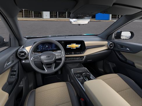 New 2026 Chevrolet Equinox ACTIV w/ Convenience Package III FWD image 15