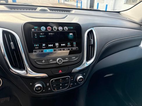 Used 2018 Chevrolet Equinox Premier AWD/4WD image 30