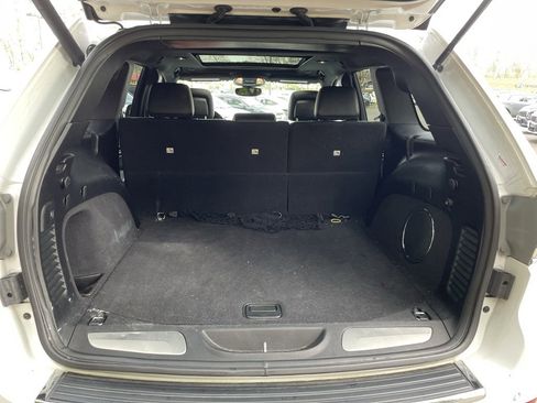 Used 2019 Jeep Grand Cherokee Limited w/ Luxury Group II image 19