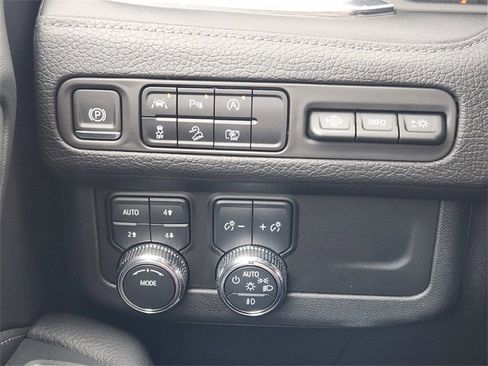 Used 2023 GMC Yukon Denali w/ LPO, Floor Liner Package image 22