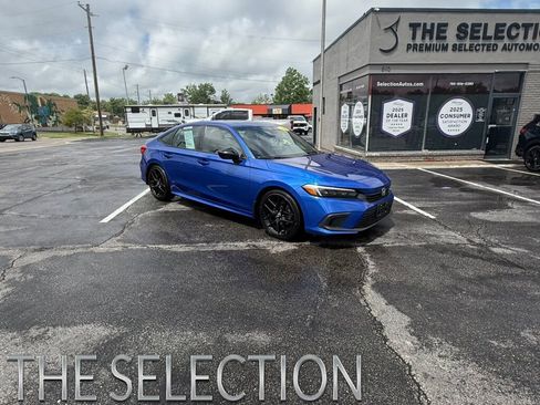 Used 2022 Honda Civic Sport image 1