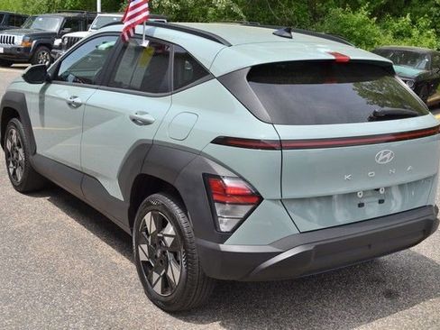 Used 2025 Hyundai Kona SEL AWD/4WD image 6
