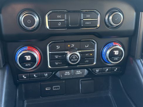 Used 2023 GMC Yukon AT4 w/ AT4 Premium Package image 15