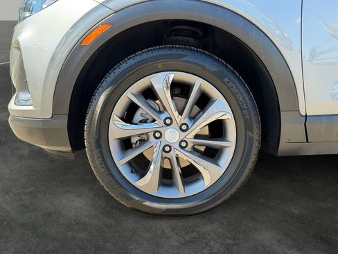 Used 2023 Buick Encore GX Essence w/ Experience Buick Package AWD/4WD image 4