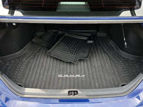 Used 2023 Toyota Camry SE w/ Convenience Package image 32