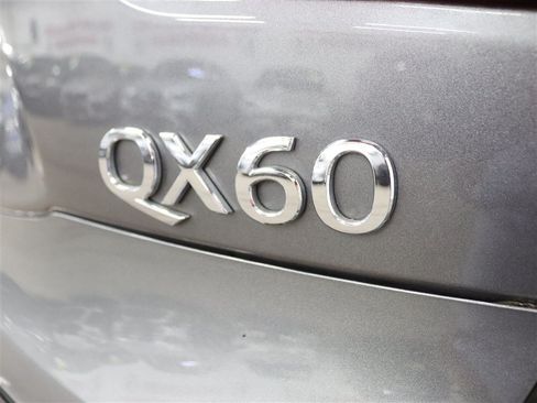 Used 2019 INFINITI QX60 Luxe w/ Essential Package AWD/4WD image 11