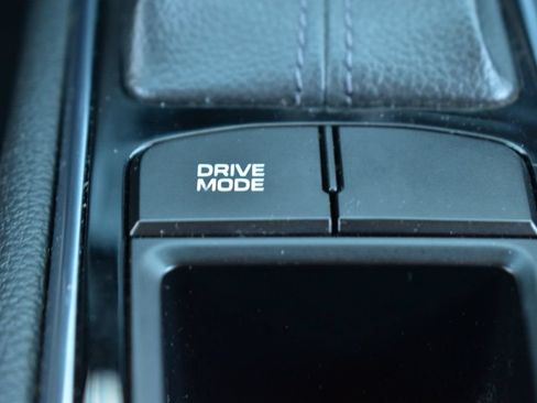 Used 2015 Hyundai Sonata Limited FWD image 31