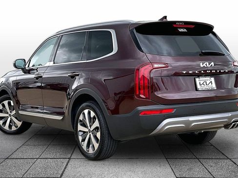 Used 2022 Kia Telluride S FWD image 11