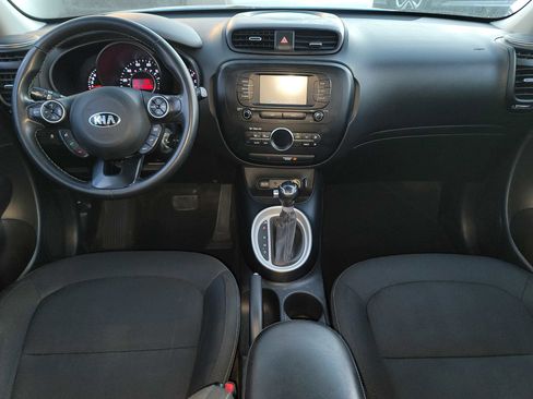 Used 2017 Kia Soul + w/ Designer's Package FWD image 13