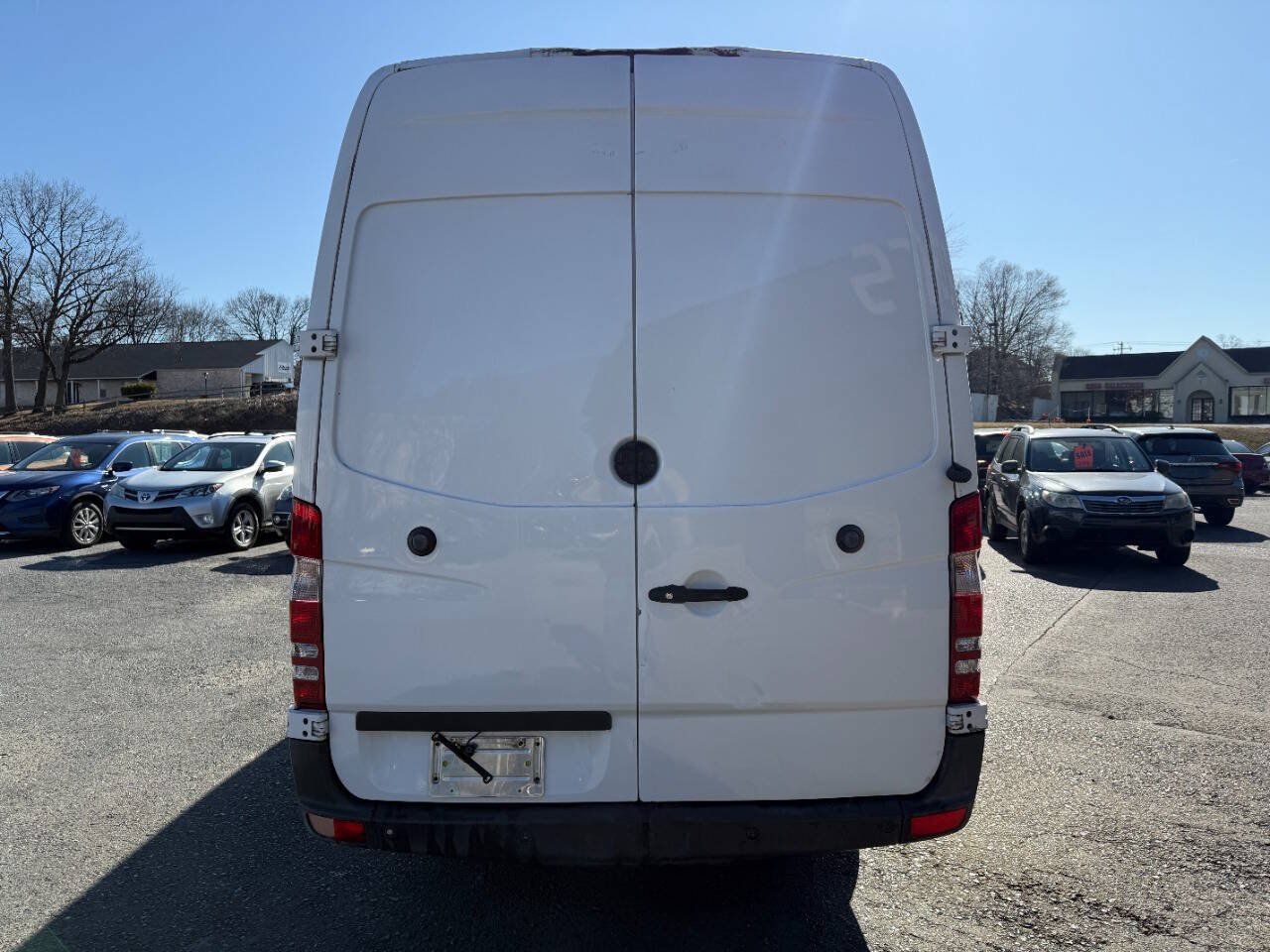 Used 2014 Freightliner Sprinter 3500 RWD image 6