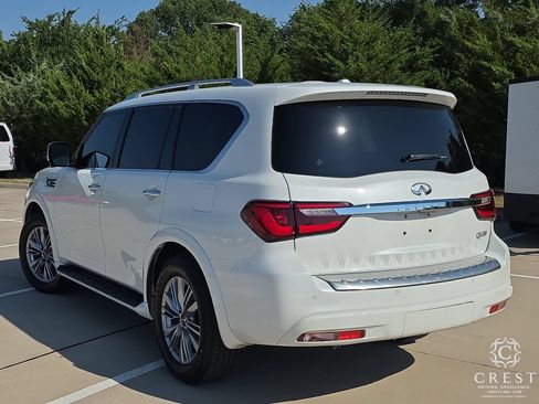 Used 2019 INFINITI QX80 Luxe RWD image 4