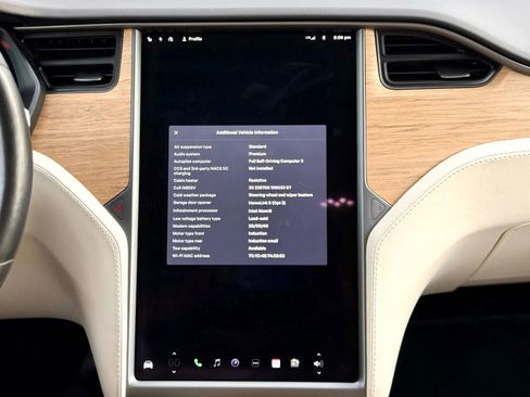 Used 2018 Tesla Model X 100D image 15