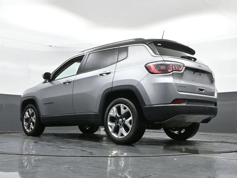 Used 2018 Jeep Compass Limited AWD/4WD image 45