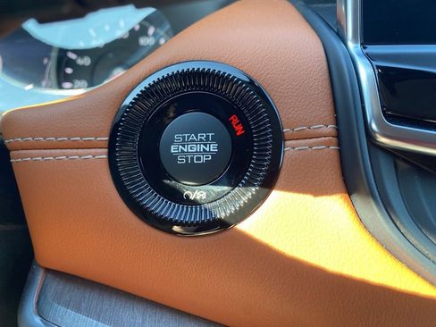 Used 2022 Jeep Compass Limited image 21