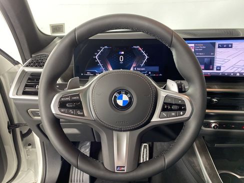 New 2026 BMW X7 xDrive40i w/ Executive Package image 10