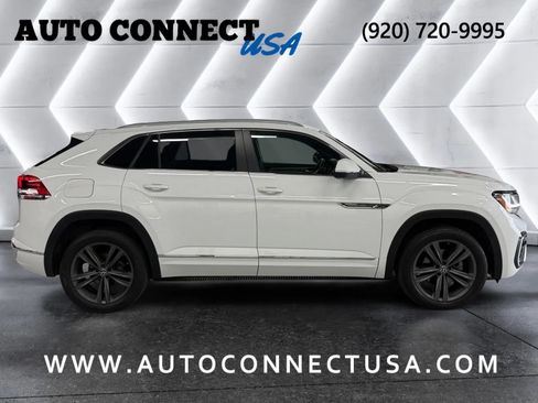 Used 2022 Volkswagen Atlas Cross Sport SEL R-Line AWD/4WD image 6