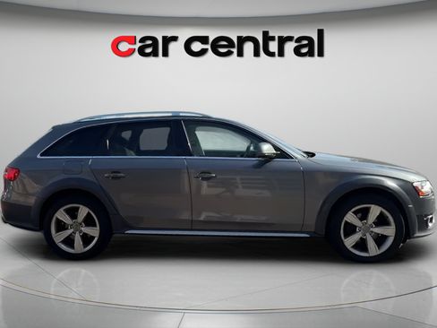 Used 2016 Audi A4 Premium w/ Audi MMI Navigation Plus AWD/4WD image 6