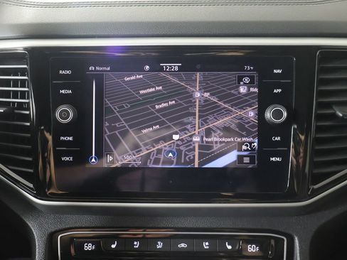Used 2023 Volkswagen Atlas Cross Sport SEL Premium R-Line AWD/4WD image 50