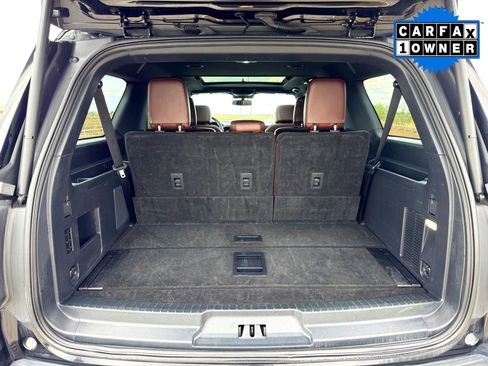 Used 2024 Ford Expedition Max Limited image 8