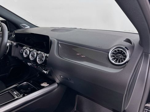 Used 2026 Mercedes-Benz GLA 35 AMG 4MATIC image 30