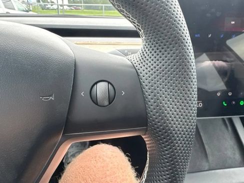 Used 2023 Tesla Model 3 Standard Range RWD image 22
