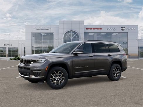New 2025 Jeep Grand Cherokee L Limited w/ Trailer Tow Package image 2