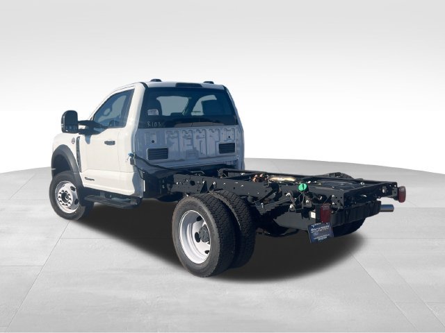 New 2026 Ford F550 4x4 Regular Cab Super Duty image 4
