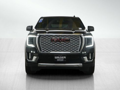 Used 2022 GMC Yukon XL Denali AWD/4WD image 8