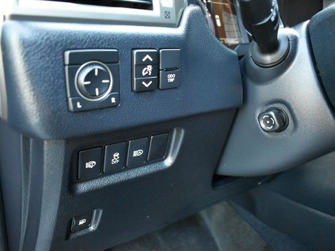 Used 2020 Lexus GX 460 Premium w/ Premium Package AWD/4WD image 46