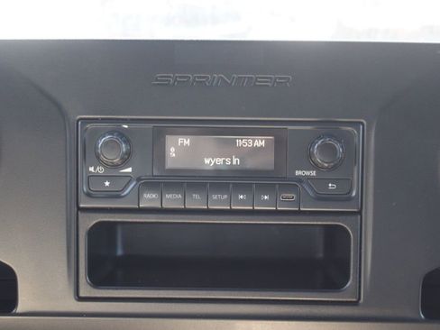 Used 2022 Mercedes-Benz Sprinter 1500 image 53