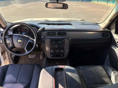 Used 2010 Chevrolet Tahoe LS w/ Skid Plate Package image 13